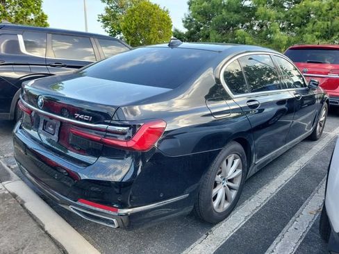 Used 2021 BMW 740i RWD image 3