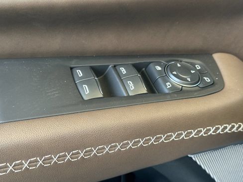 New 2026 GMC Yukon Denali Ultimate w/ LPO, Floor Liner Package AWD/4WD image 12