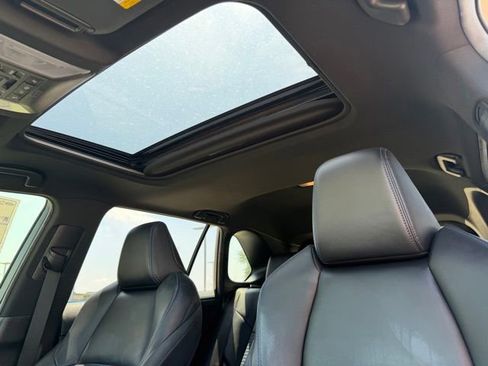Used 2019 Toyota RAV4 XSE AWD/4WD image 19
