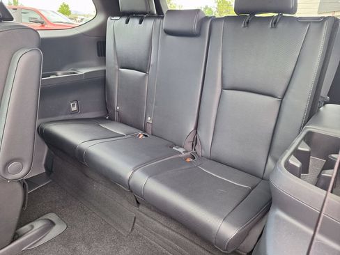 Used 2026 Toyota Grand Highlander AWD Hybrid image 12