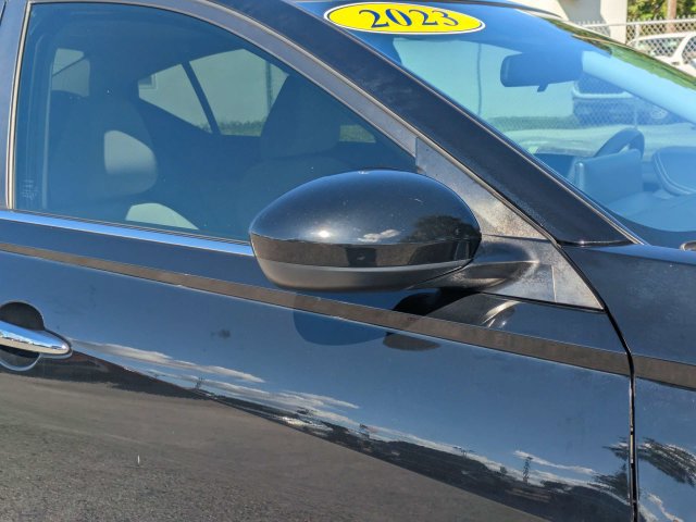 Used 2023 Nissan Altima 2.5 SV w/ SV Premium Package FWD image 12