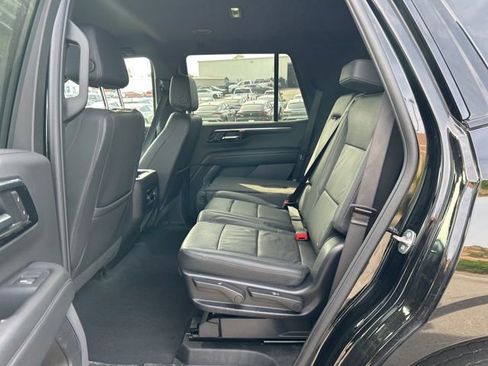 Used 2025 Chevrolet Tahoe Z71 AWD/4WD image 9