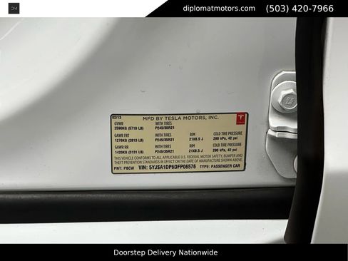 Used 2013 Tesla Model S Performance image 43