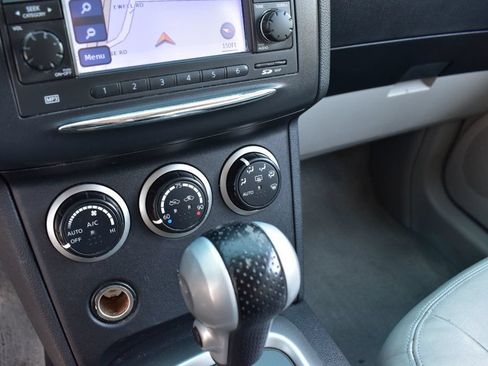 Used 2011 Nissan Rogue SV w/ SL Pkg AWD/4WD image 25