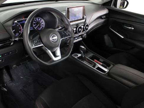 Certified 2024 Nissan Sentra SR w/ Trunk Package FWD image 19