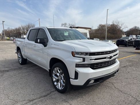 Used 2019 Chevrolet Silverado 1500 RST w/ All-Star Edition image 2