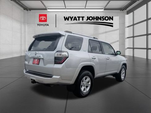 Used 2021 Toyota 4Runner SR5 RWD image 5