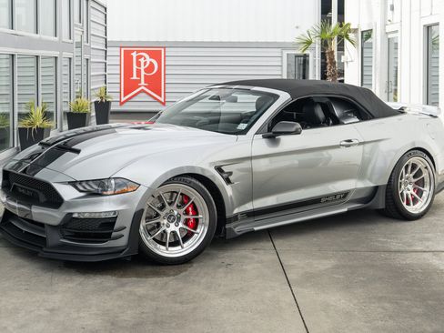 Used 2021 Ford Mustang GT Premium w/ Equipment Group 401A RWD image 9