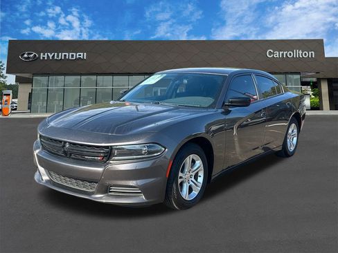 Used 2023 Dodge Charger SXT image 1