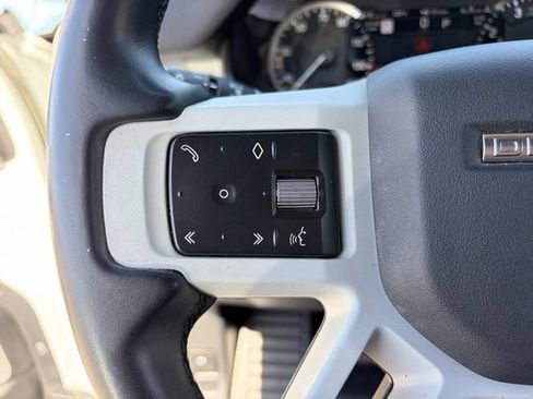 Used 2023 Land Rover Defender 130 SE AWD/4WD image 8