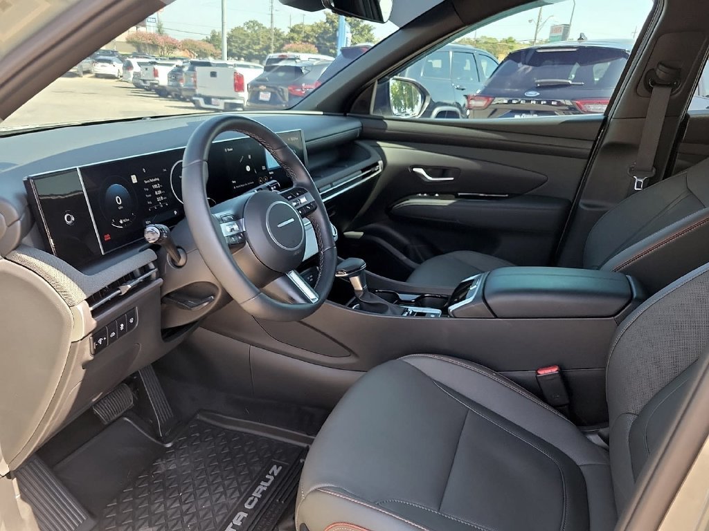 Used 2025 Hyundai Santa Cruz Limited AWD/4WD image 15