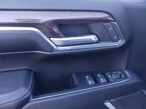 Used 2023 Chevrolet Silverado 1500 RST image 31