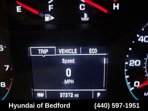 Used 2025 Chevrolet Malibu LT FWD image 13