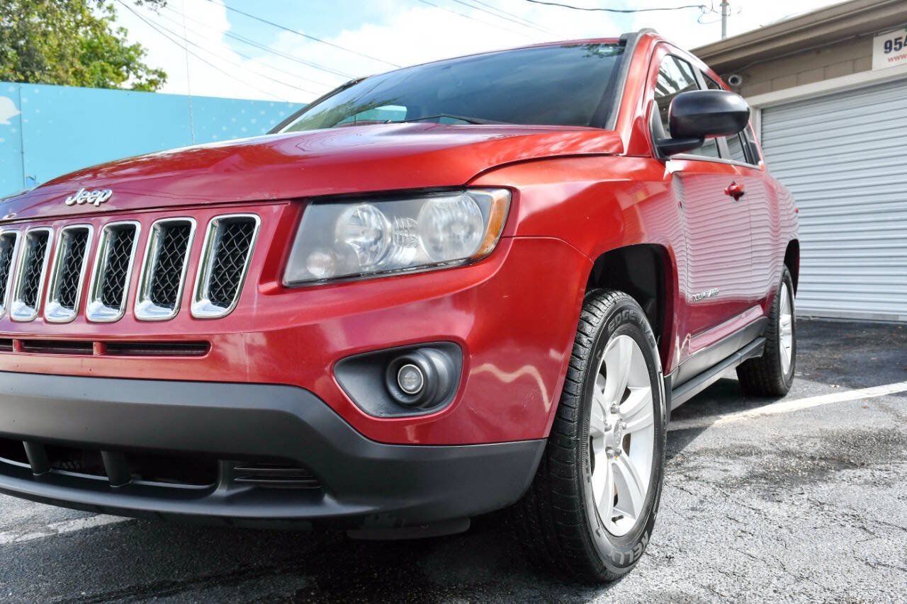 Used 2014 Jeep Compass Sport w/ Power Value Group AWD/4WD image 5