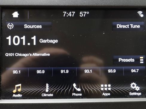 Used 2017 Lincoln MKC Premiere image 10