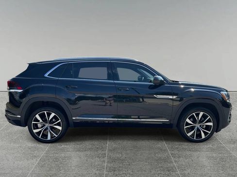 Used 2024 Volkswagen Atlas Cross Sport SEL Premium R-Line AWD/4WD image 6