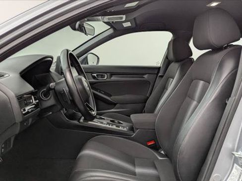 Used 2024 Honda Civic Sport image 14