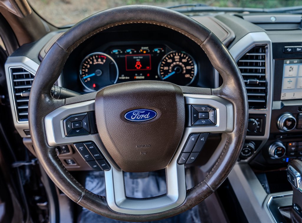 Used 2018 Ford F150 King Ranch w/ Equipment Group 601A Luxury AWD/4WD image 15