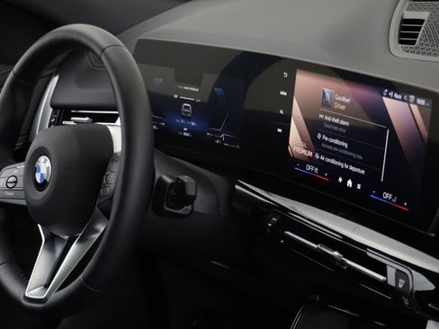 New 2026 BMW X2 xDrive28i w/ Convenience Package AWD/4WD image 21