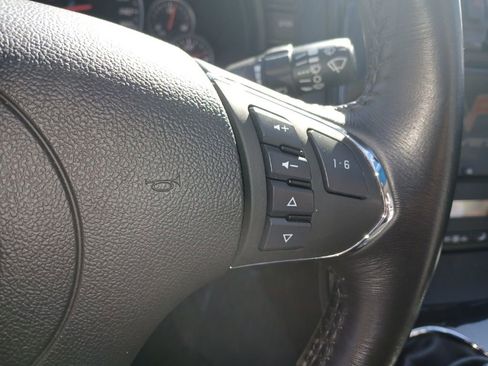 Used 2013 Chevrolet Corvette 427 w/ 1SB Preferred Equipment Group RWD image 23