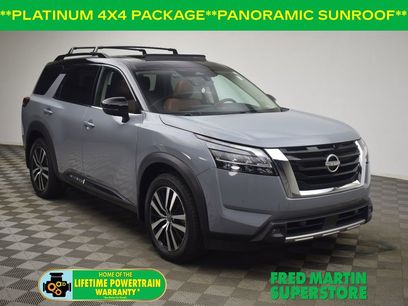 Used 2024 Nissan Pathfinder Platinum w/ Cargo Package