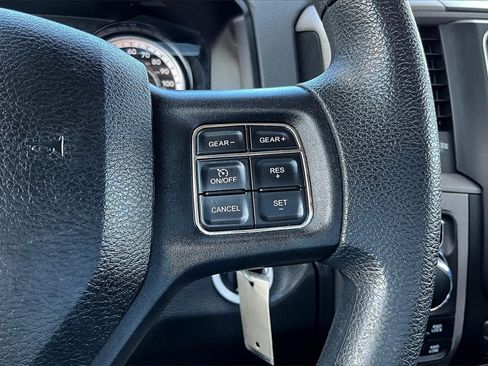 Used 2018 RAM 1500 Express image 20