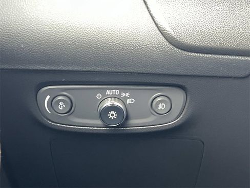 Certified 2023 Buick Encore GX Select w/ Sport Touring Package image 24