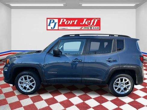 Certified 2022 Jeep Renegade Latitude image 2