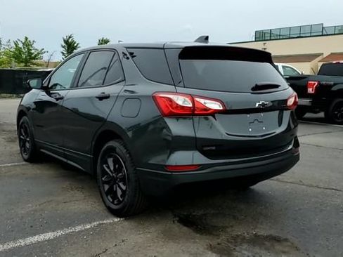 Used 2021 Chevrolet Equinox LS w/ LPO, Blackout Package AWD/4WD image 6