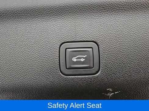 Used 2024 GMC Yukon XL Denali Ultimate image 39