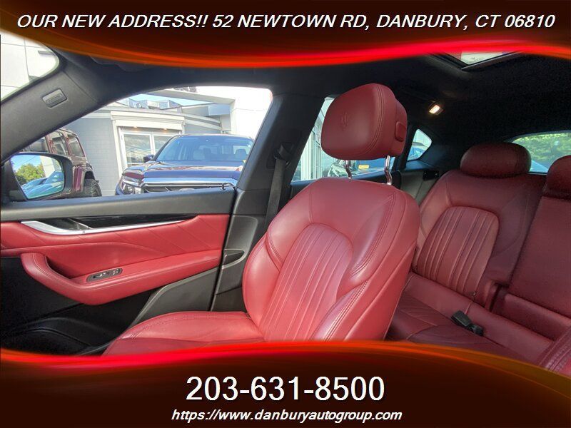 Used 2021 Maserati Levante AWD/4WD image 19