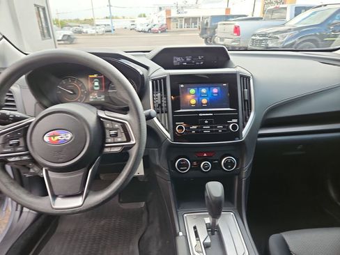 Used 2022 Subaru Crosstrek 2.0i AWD/4WD image 12