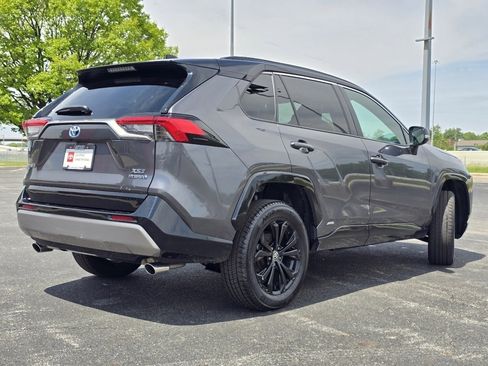Certified 2022 Toyota RAV4 XSE AWD/4WD image 16