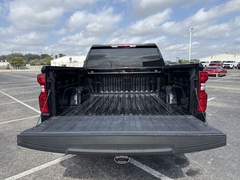 Used 2025 Chevrolet Silverado 1500 LT RWD image 20