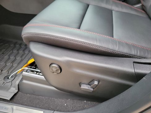 New 2026 Dodge Durango GT image 9