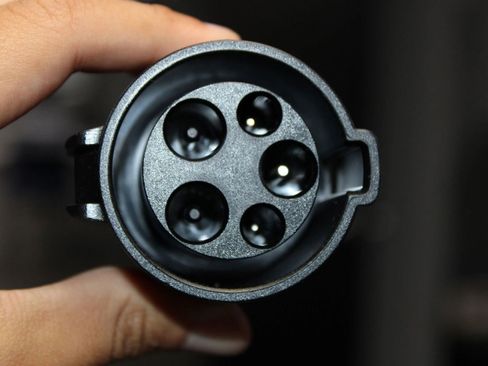 Used 2023 Tesla Model 3 Standard Range image 44