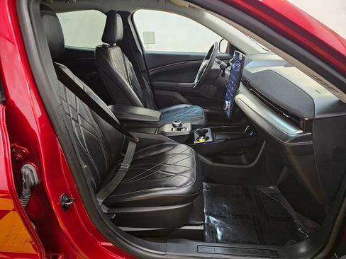 Used 2023 Ford Mustang Mach-E Select image 11