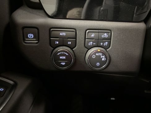 New 2025 Chevrolet Silverado 1500 LT w/ All Star Edition Plus image 27