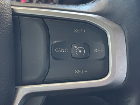 Used 2019 RAM 1500 Big Horn image 13