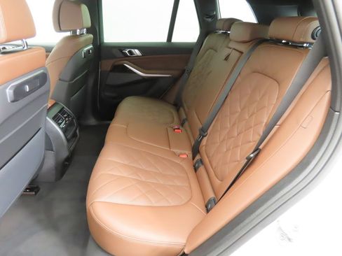 Certified 2026 BMW X5 xDrive40i w/ Premium Package image 22