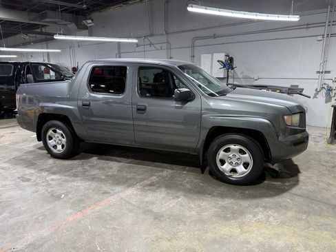 Used 2007 Honda Ridgeline RT image 8