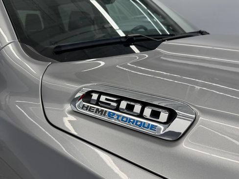 Certified 2022 RAM 1500 Laramie AWD/4WD image 8