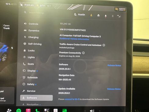Used 2021 Tesla Model Y Long Range AWD/4WD image 2