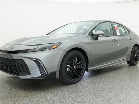 New 2026 Toyota Camry SE FWD image 81