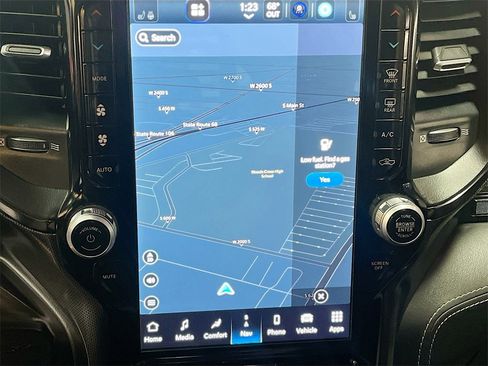 Used 2023 RAM 3500 Limited image 13