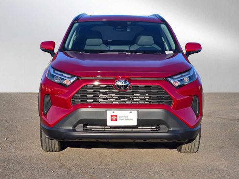 Certified 2025 Toyota RAV4 XLE w/ Convenience Package image 9