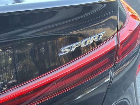 Used 2024 Honda Civic Sport image 29