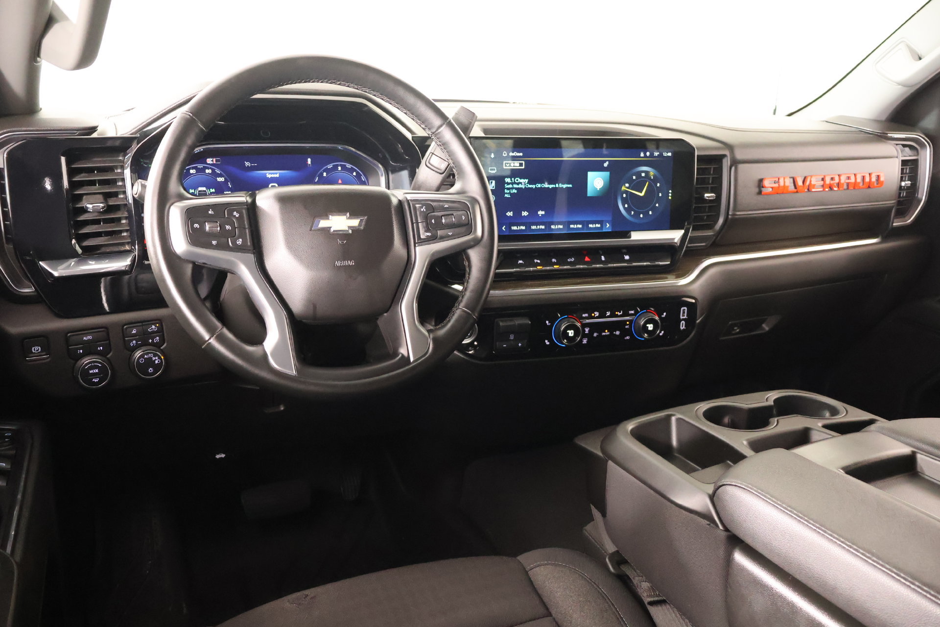 Used 2024 Chevrolet Silverado 1500 LT w/ Safety Package AWD/4WD image 2