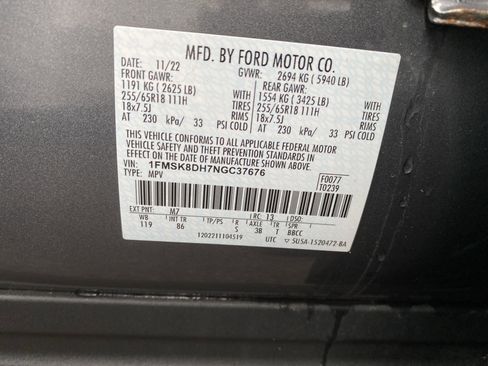 Used 2022 Ford Explorer XLT w/ Class IV Trailer Tow Package image 28