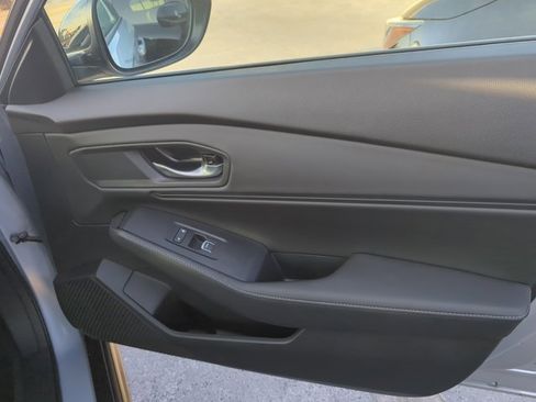 Used 2025 Honda Accord Sport image 26